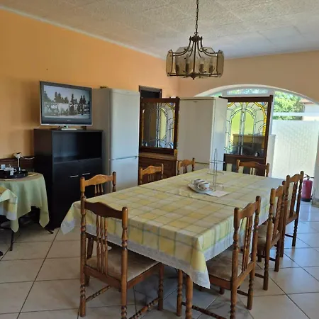 House Guest house 3*