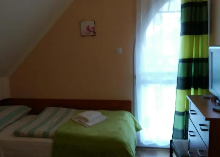House 3*